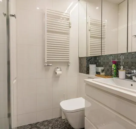 Przy Placu Zebran Ludowych Apartmán Gdaňsk